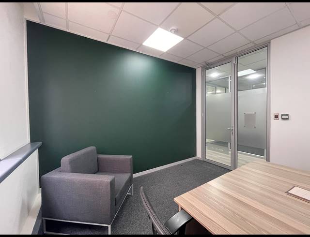 22M² OFFICE TO LET IN SANDTON CENTRAL